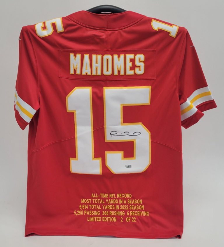 Patrick Mahomes Signed Chiefs Authentic Stat Jersey LE #2/22 Fanatics COA