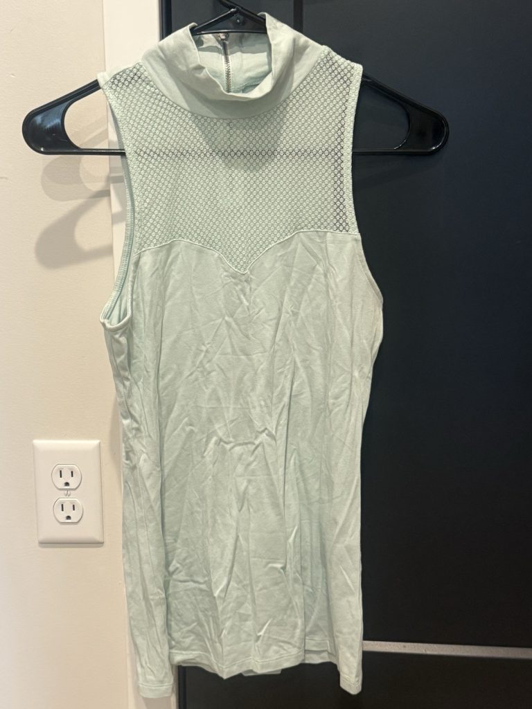 Express Mint Green Sleeveless Mock Neck Mesh Detail Top Women’s M Zip Back