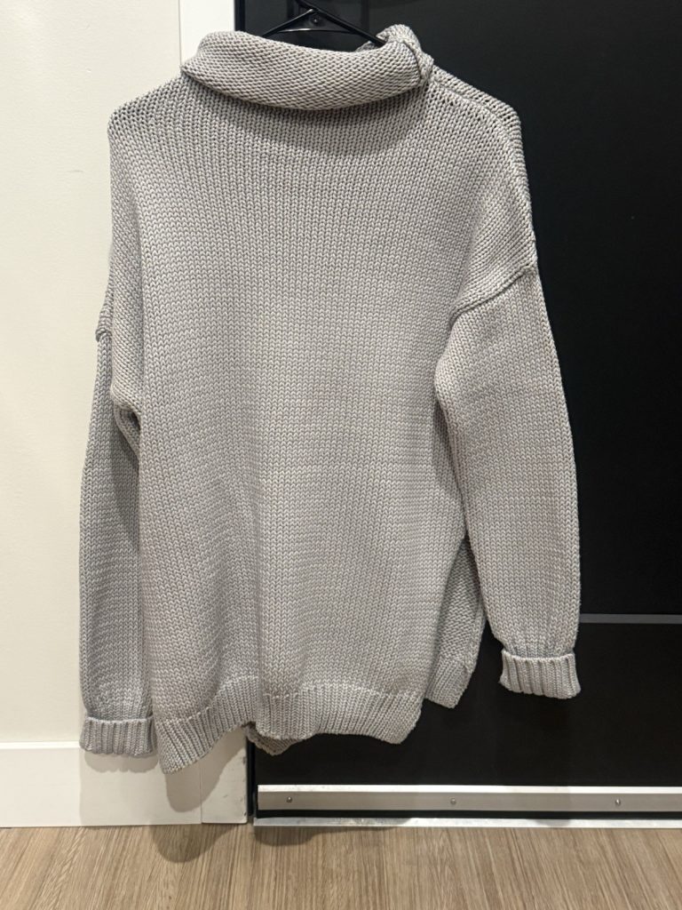 Stevie Hender Gray Chunky Knit Sweater Women’s Medium Turtleneck Pullover Cozy