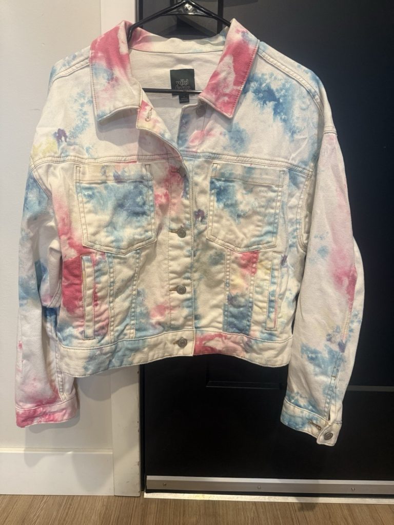 Wild Fable Women’s Medium Tie-Dye Denim Jacket Pink Blue White Button Front