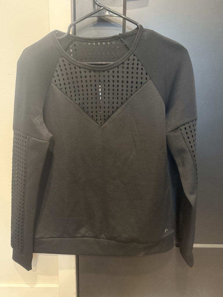 Fabletics Tilly LS Neoprene Dreams Black Perforated Sweatshirt Women’s Size S