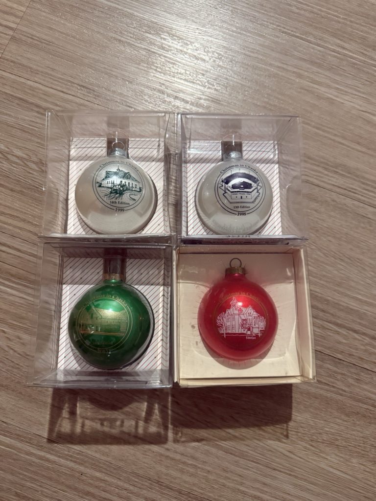 Christmas in Chaska Ornament Lot Howe House 1998 1999 2003 Denison Livery Stable