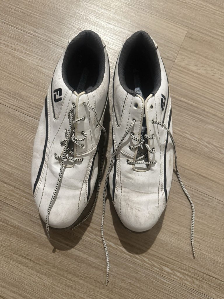 FootJoy SuperLites Golf Shoes Men’s 10.5M White Black Softspikes Waterproof
