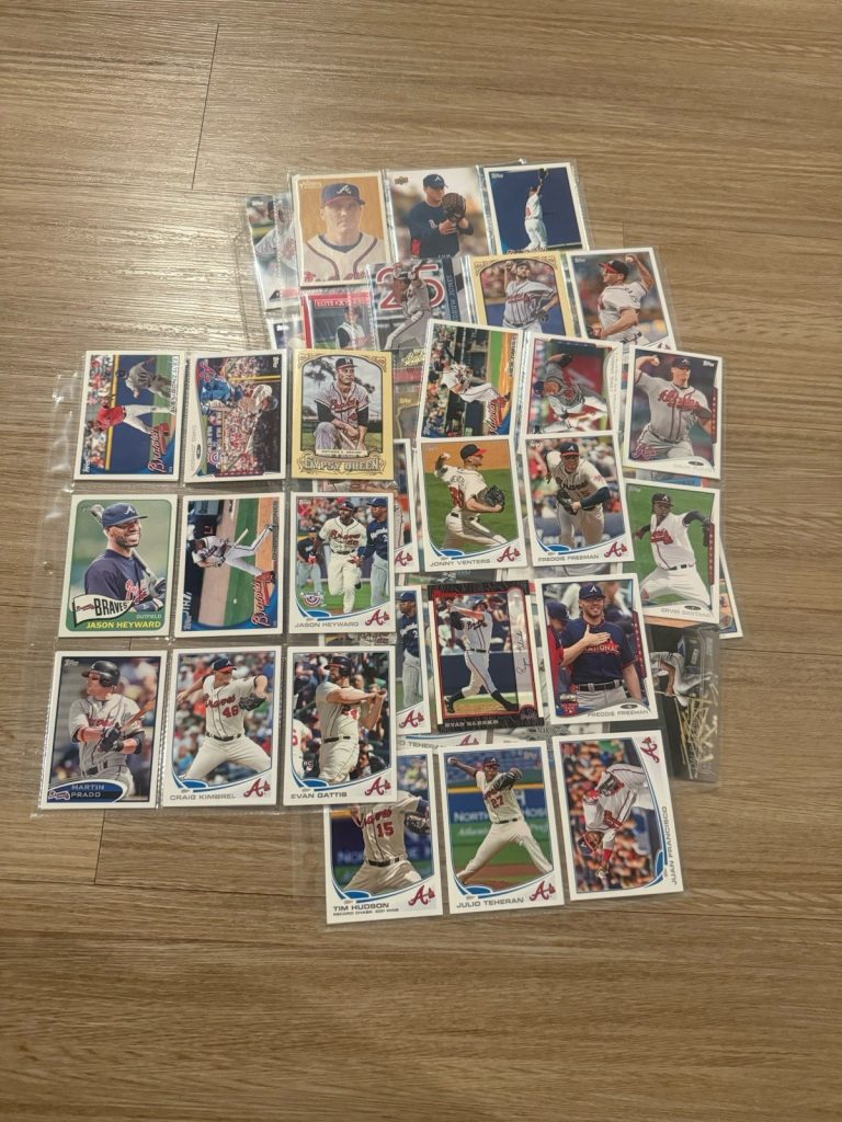 Atlanta Braves Baseball Cards Lot – Chipper Jones Hank Aaron Freeman Stars