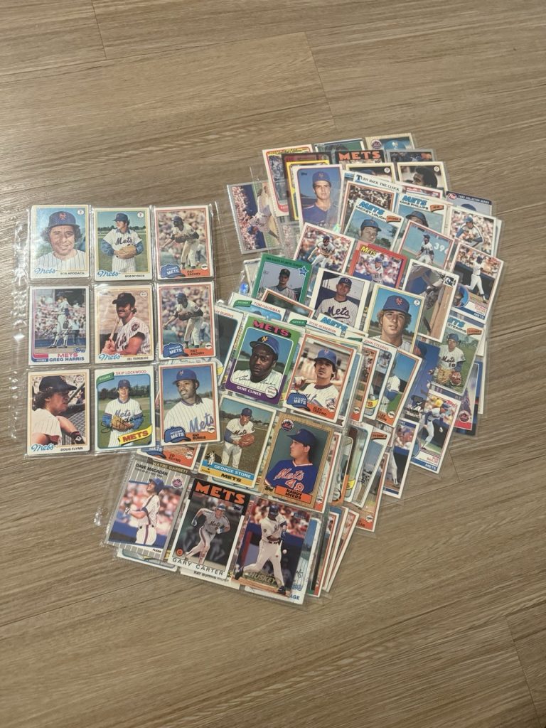 New York Mets Baseball Cards Vintage–Modern Lot w/ Stars & Team