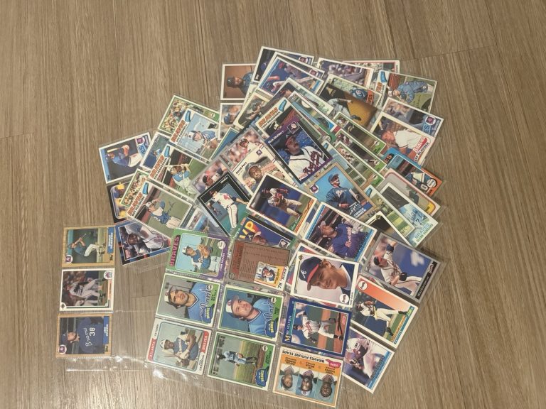 Atlanta Braves baseball cards 1970s - 1990s Lot