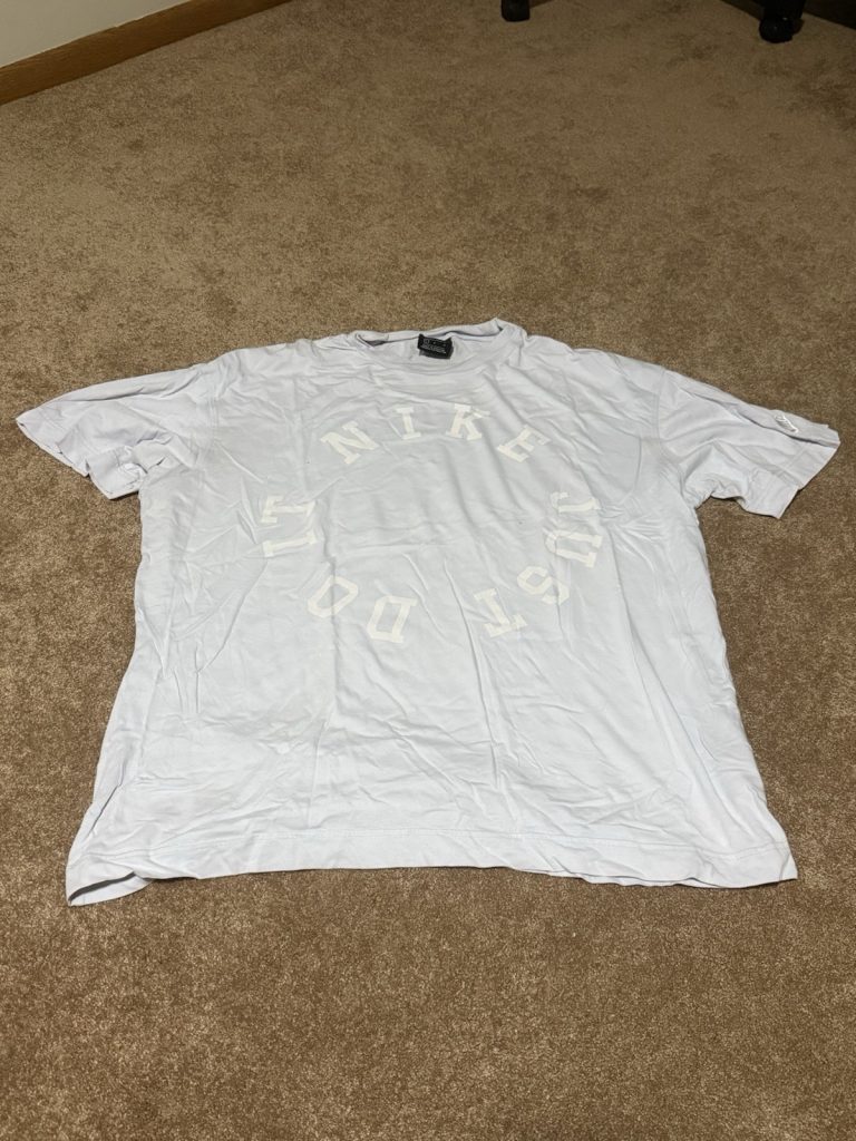 Nike “Just Do It” Graphic T-Shirt Men’s Large White Athletic Casual Tee