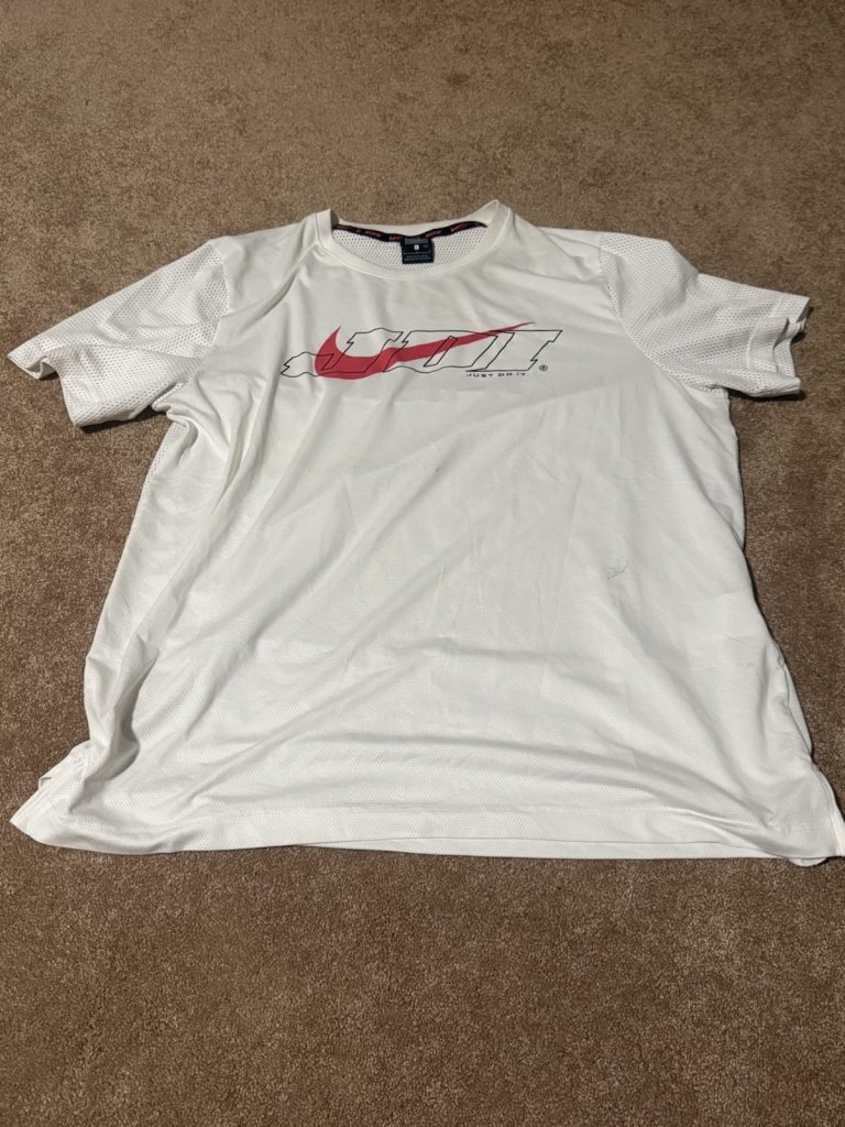 Nike Just Do It White Mesh T-Shirt Men’s Large L Standard Fit Athletic