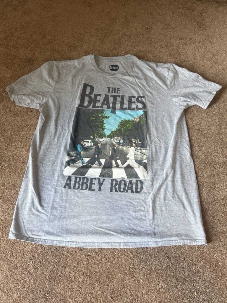 Apple Corps The Beatles Abbey Road Tee Shirt XL Black Graphic Music