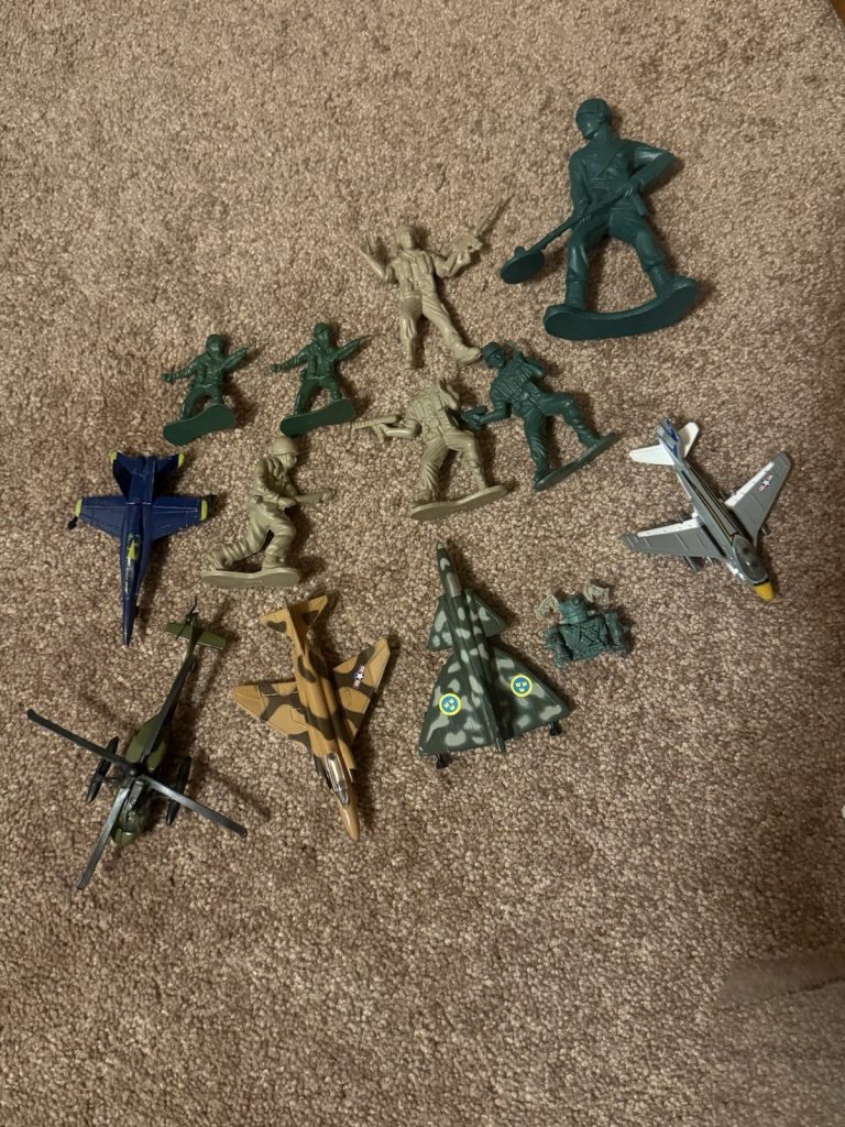 Vintage Army Men Figures Jets Helicopter Military Toy Lot Mixed Vehicles