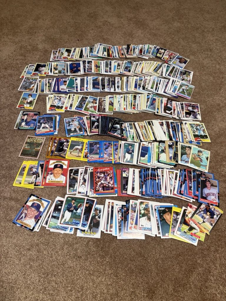 Minnesota Twins Baseball Card Lot – 1970s–1990s Topps Donruss Fleer