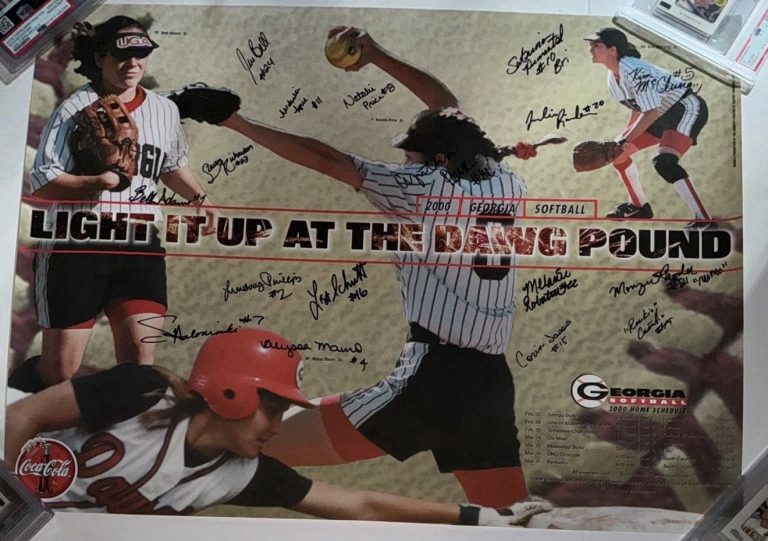 2000 Georgia Bulldogs Women’s Softball Team Signed Poster 16 Autos UGA
