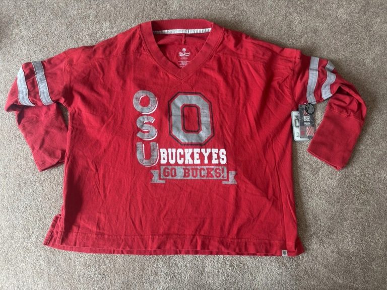 Ohio State Buckeyes Womens M Red Long Sleeve Shirt The Yard Colosseum NWT