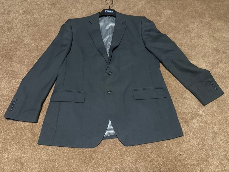 Haggar Tailored Fit Gray Blazer Sport Coat Mens 42R Approx 2 Btn