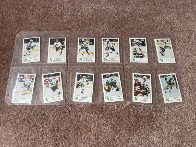 1984 Minnesota North Stars 7-Eleven Hockey Card Set Lot w/ Pages NHL