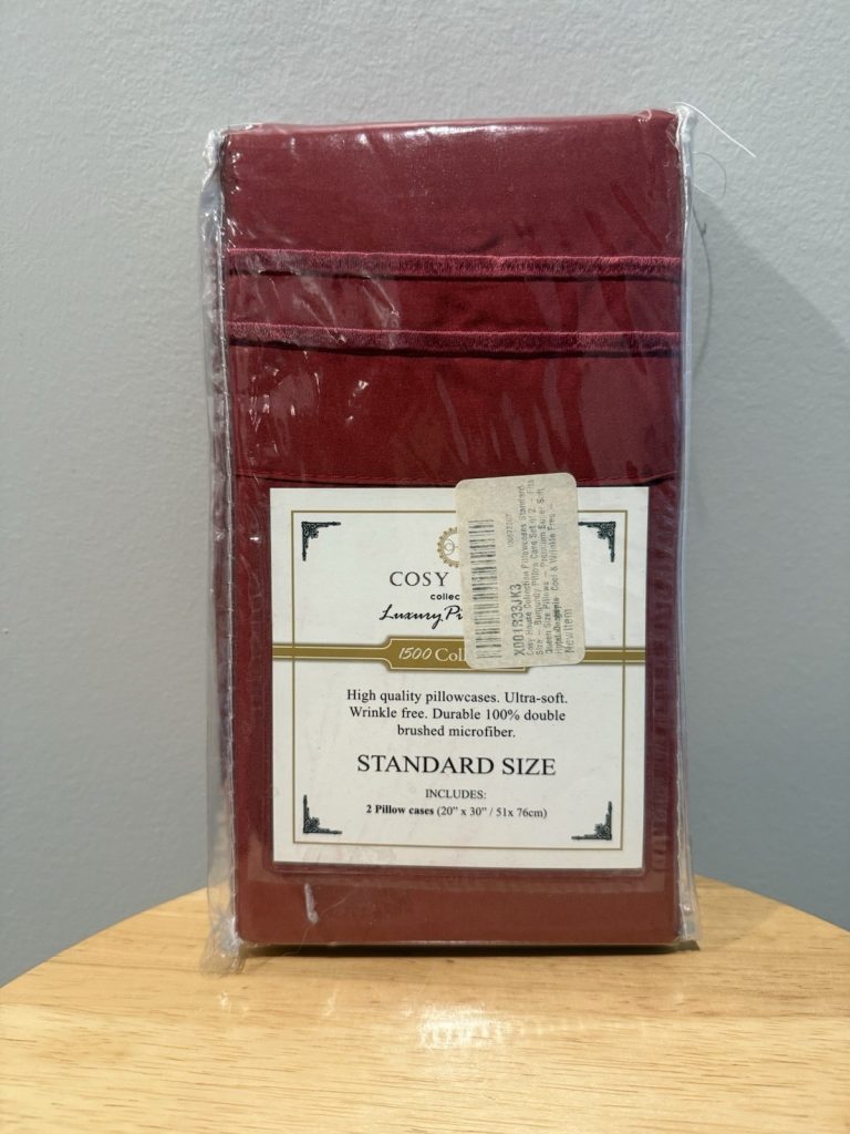 Cosy Luxury Pillowcases Standard Red 1500 Collection Microfiber 2 Pack New