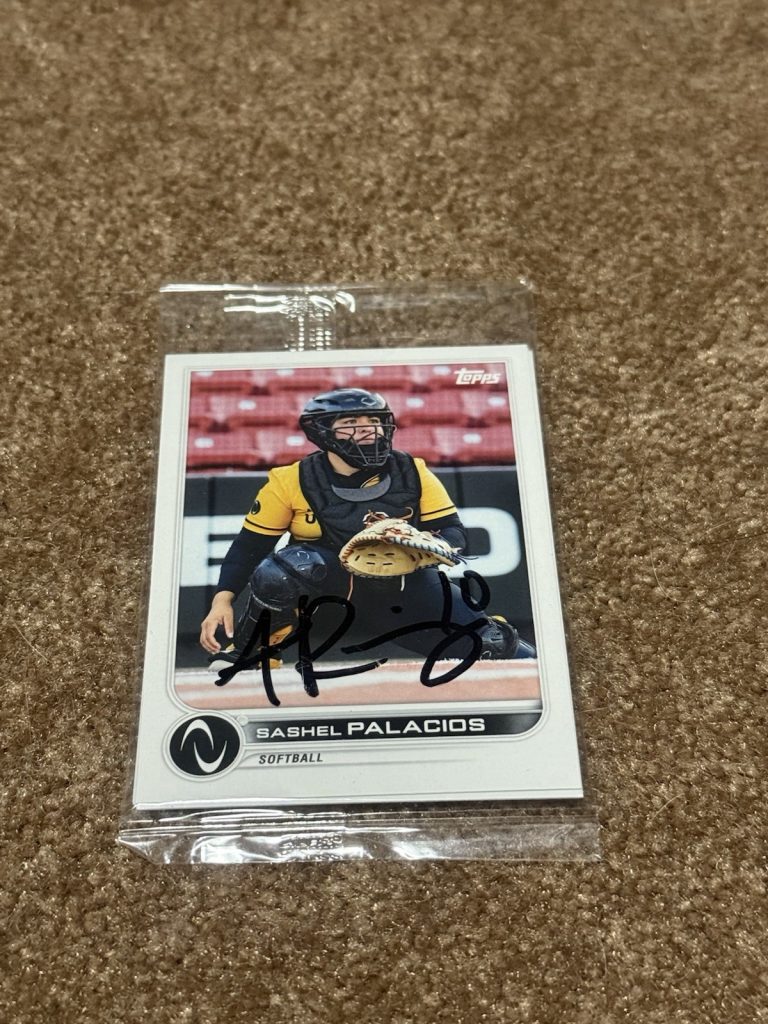 Sashel Palacios Auto Topps Softball Athlete Unlimited Signed Autograph Card