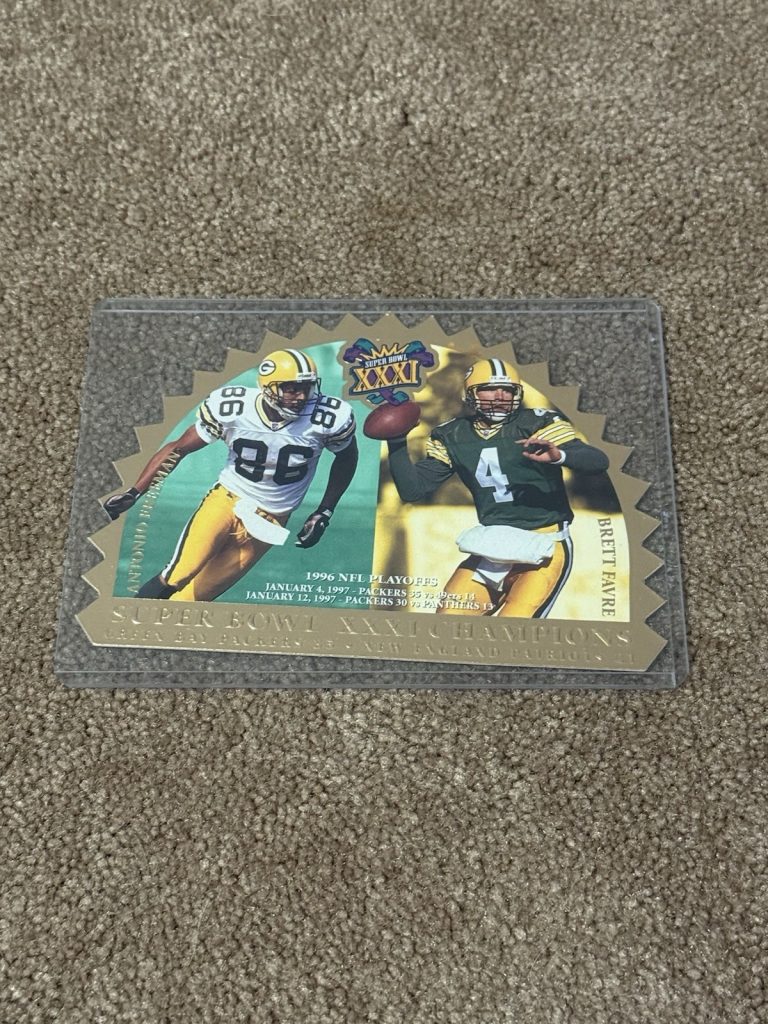 1997 Pro Line SB31 Patriots Packers Die Cut Card Favre Martin Serial #