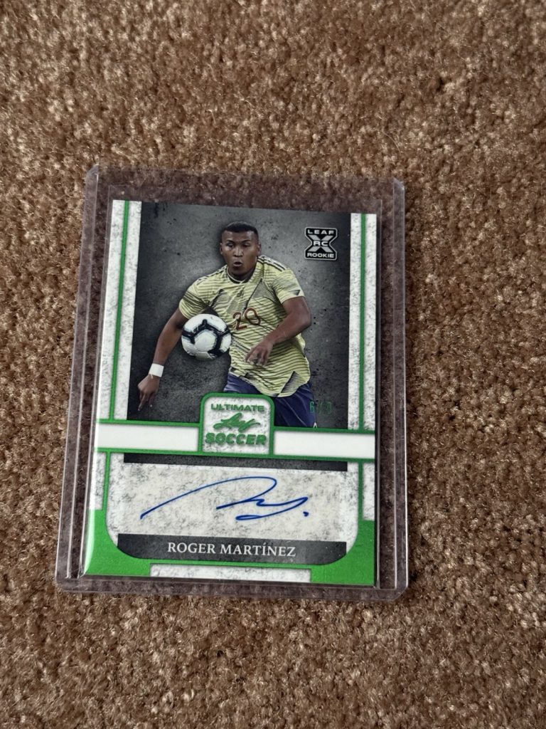 2022 Leaf Ultimate Soccer Roger Martinez RC Auto Green 6/8 BA-RM1 Rookie Card