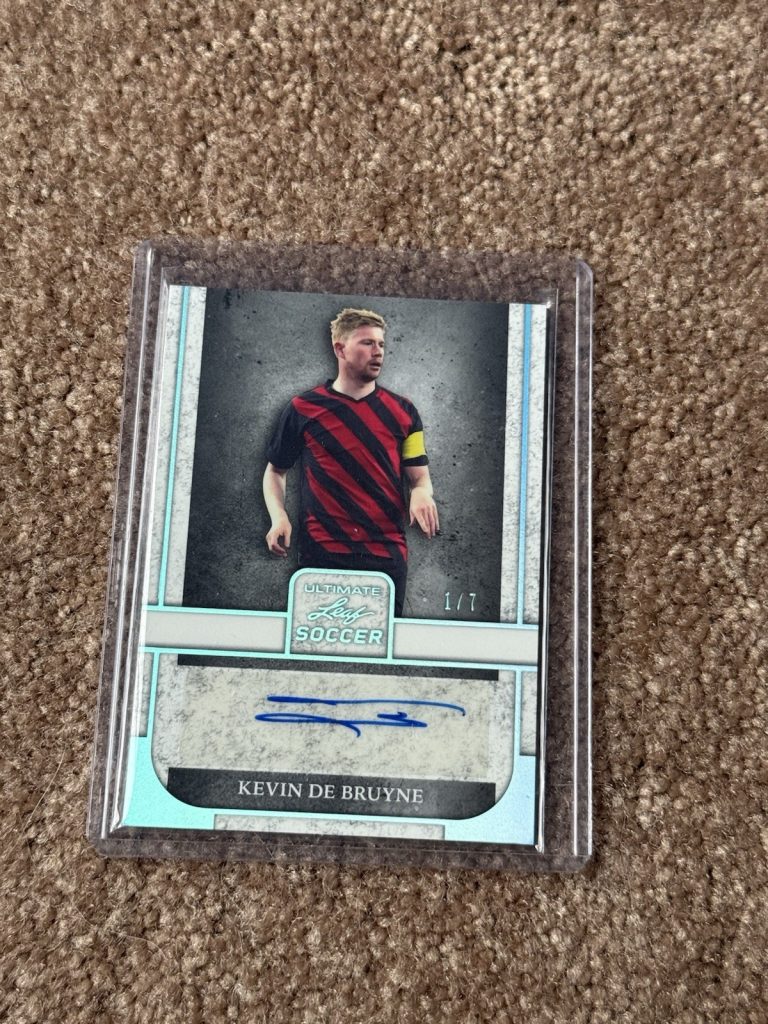 2022 Leaf Ultimate Soccer Kevin De Bruyne Belgium Auto 1/7
