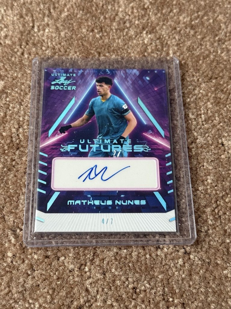 2022 Leaf Ultimate Soccer Matheus Nunes Ultimate Futures Auto Blue 4/7