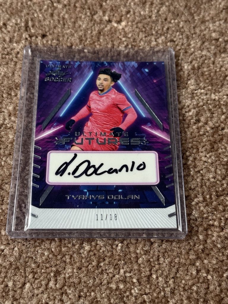 Tyrhys Dolan 2022 Leaf Ultimate Soccer Futures Auto /18 RC