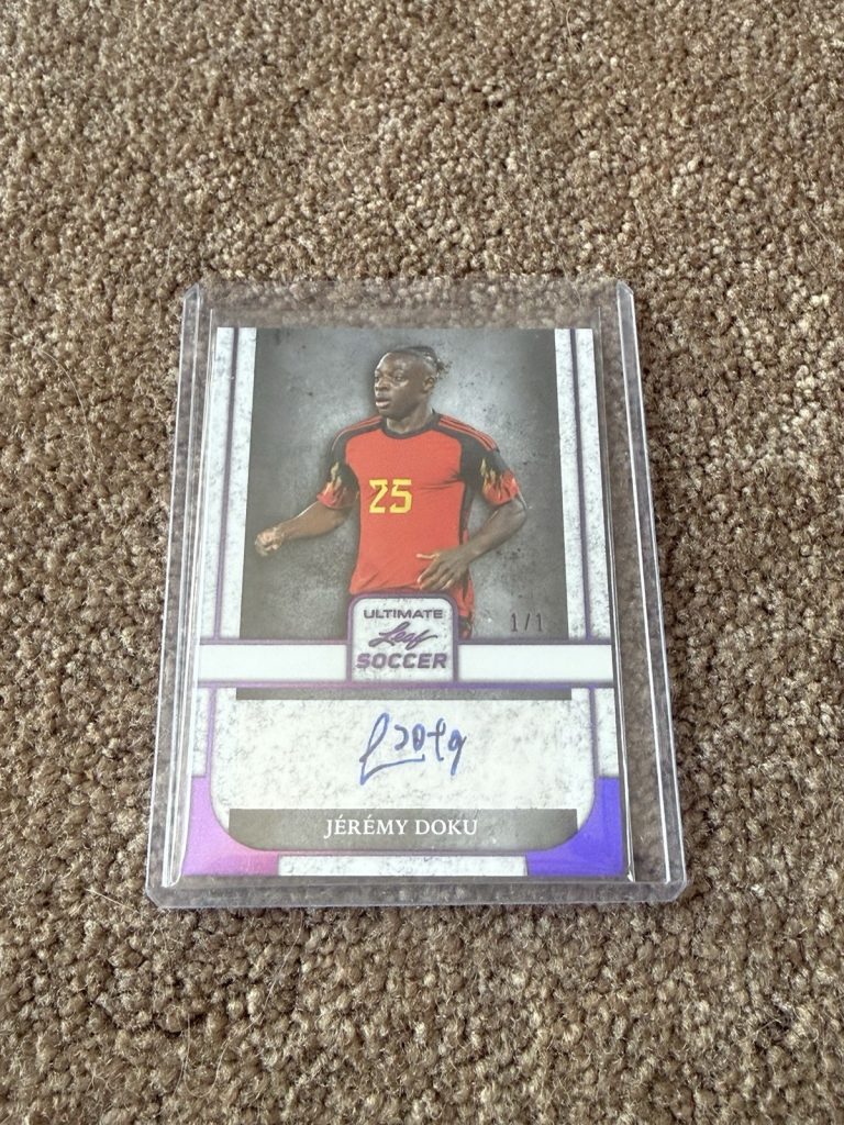 Jeremy Doku 2022 Leaf Ultimate Soccer Auto 1/1 Purple BA-JD2 Belgium Man City