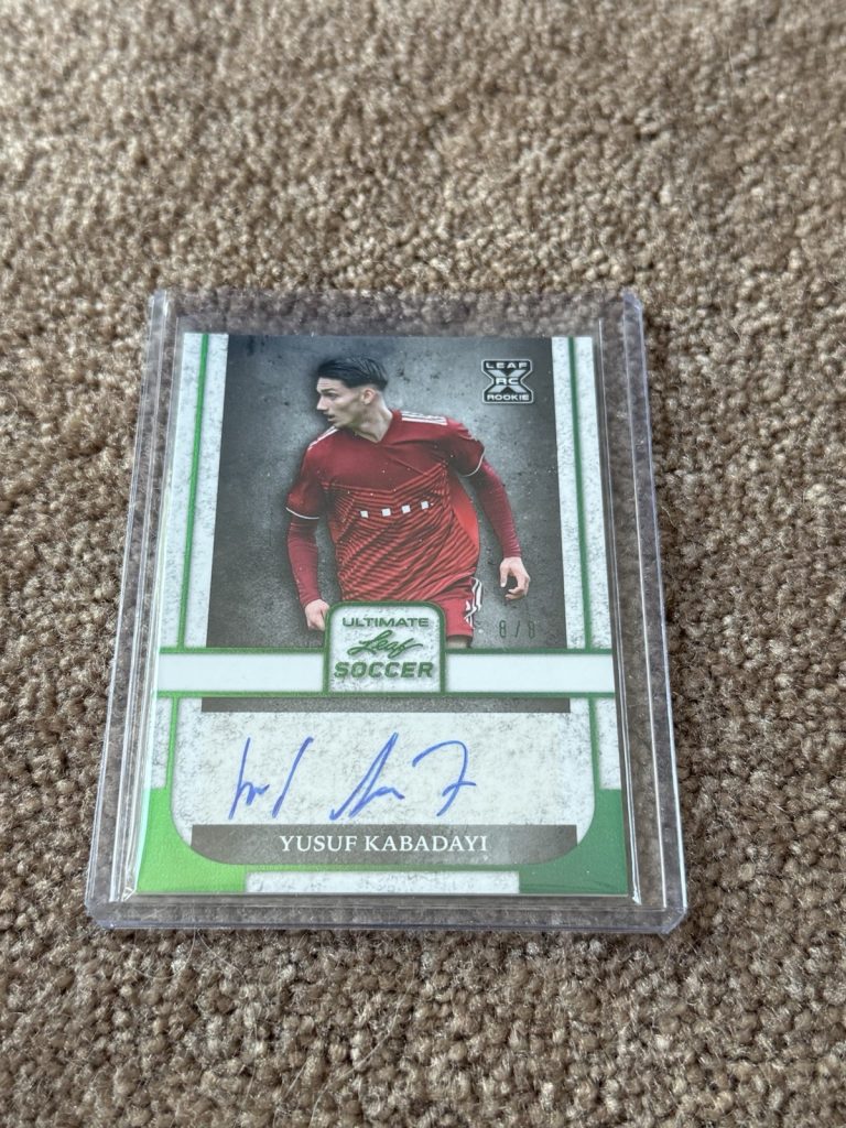 2022 Leaf Ultimate Soccer Yusuf Kabadayi RC ROOKIE GREEN AUTO 8/8 BA-YK1