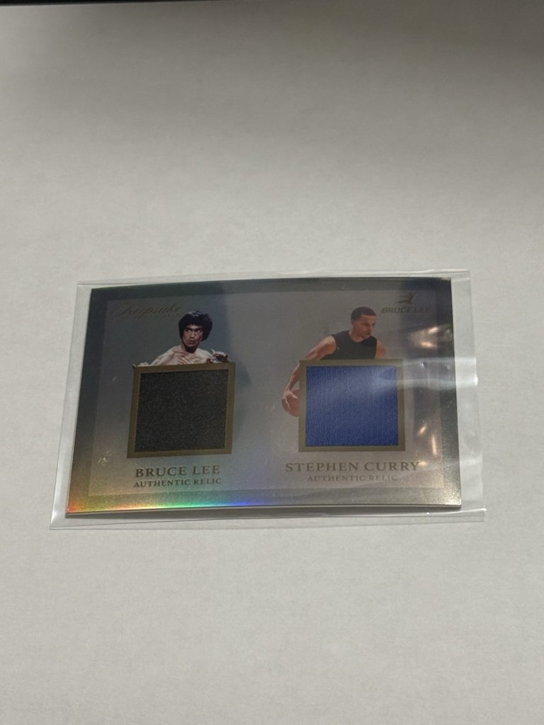 Bruce Lee Stephen Curry 2024 Keepsake 50th Anniversary #256 Dual Relic Patch