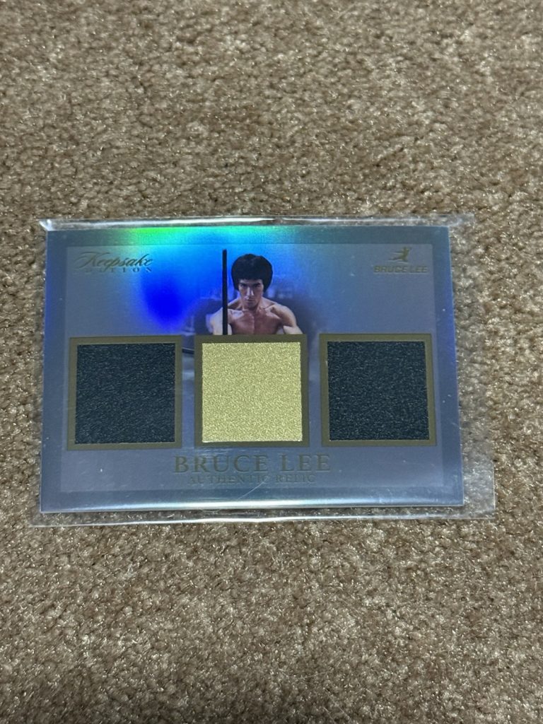 2024 Keepsake Bruce Lee 50th Anniversary #249 Triple Relic Authentic Relic Holo