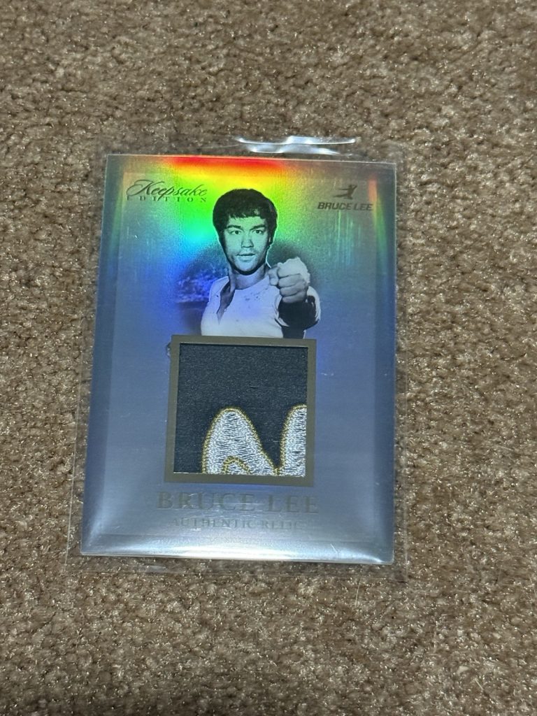 2024 Keepsake Bruce Lee 50th Anniversary #227 Relic Authentic Relic Patch Holo