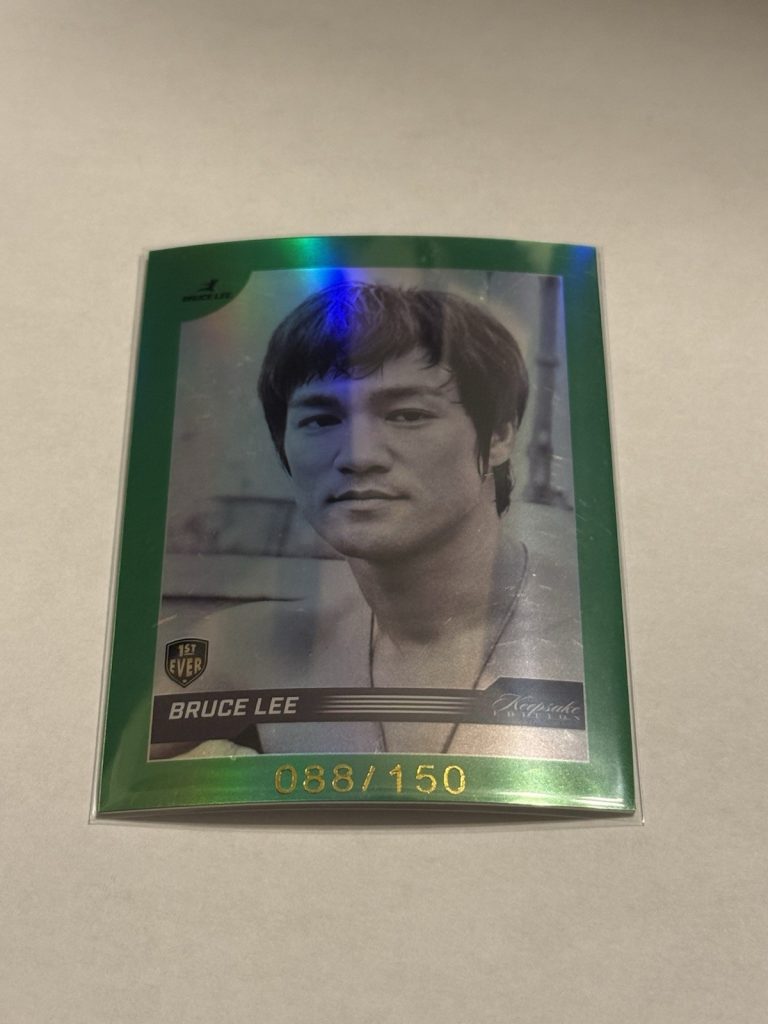 2024 Keepsake Bruce Lee 50th Anniversary #59 Green Refractor 1st Ever /150