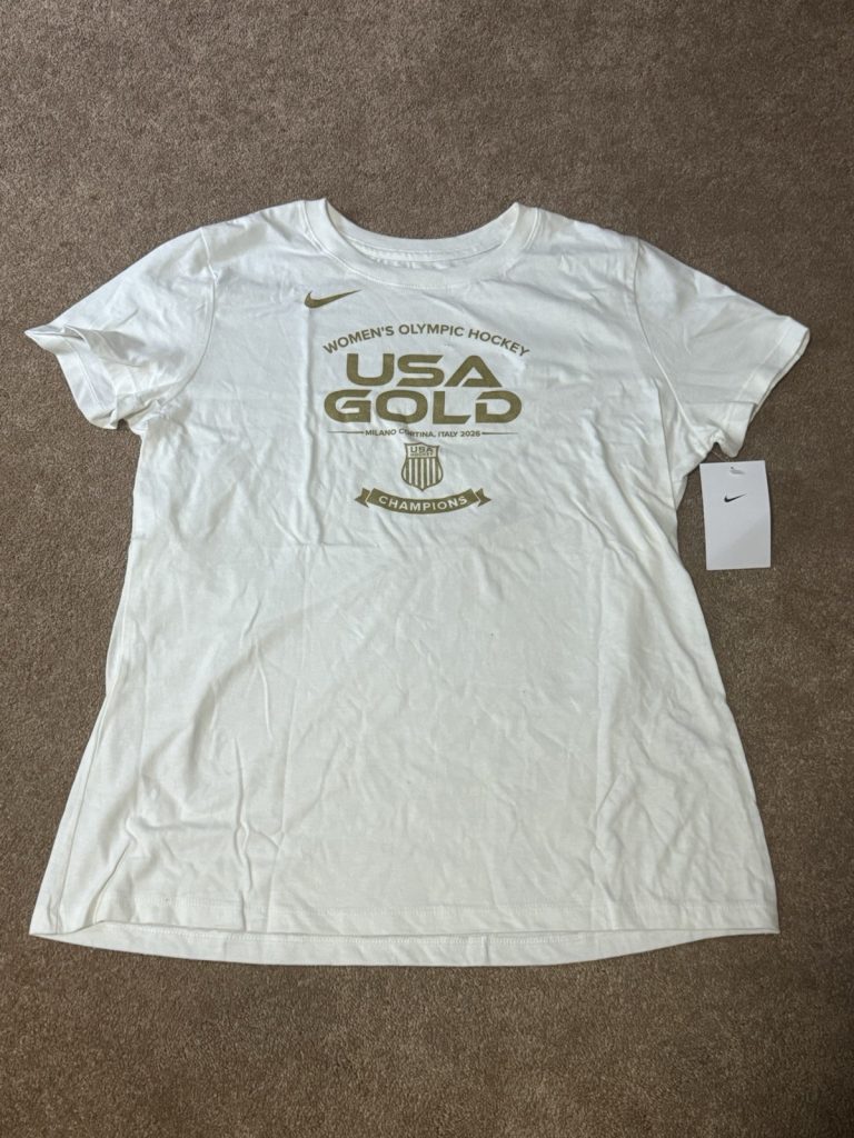 USA Hockey Women’s Olympic Gold Champions Nike T-Shirt White Womens L 2026 NWT