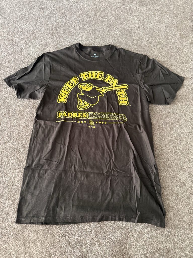Fanatics San Diego Padres Keep the Faith Swinging Friar T-Shirt Medium Black