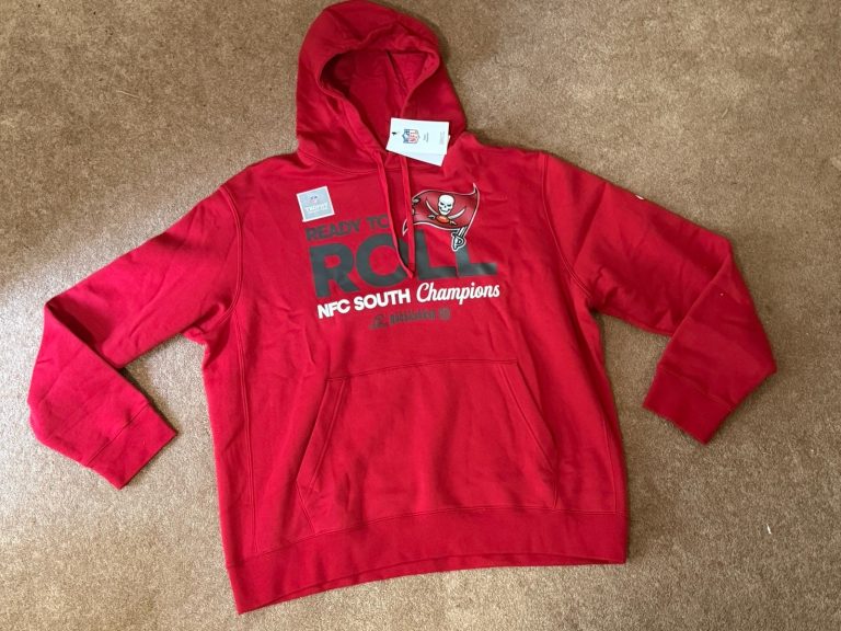 Nike NFL Tampa Bay Buccaneers Ready To Roll Champions Hoodie XL NWT