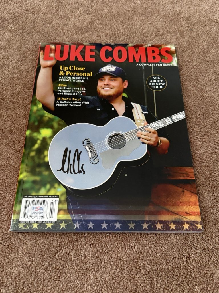 Luke Combs Signed Complete Fan Guide Magazine Autographed PSA DNA COA 2024