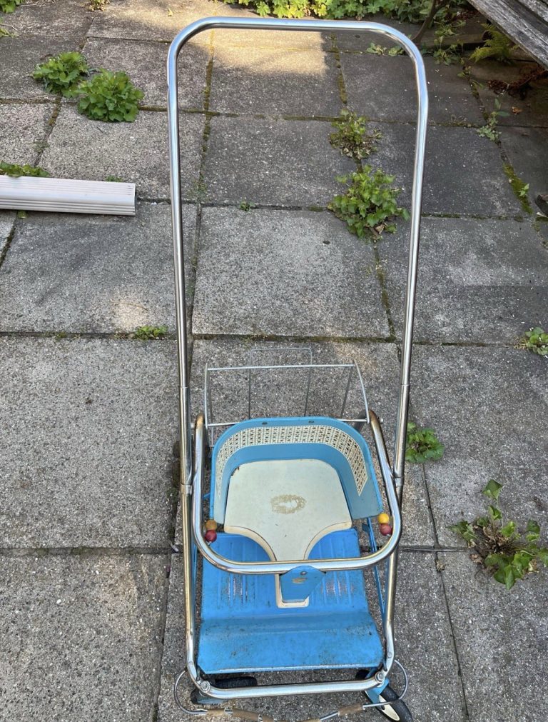 Vintage Taylor-Tot Baby Stroller Walker P-75 1956 MCM Blue Metal Collapsible