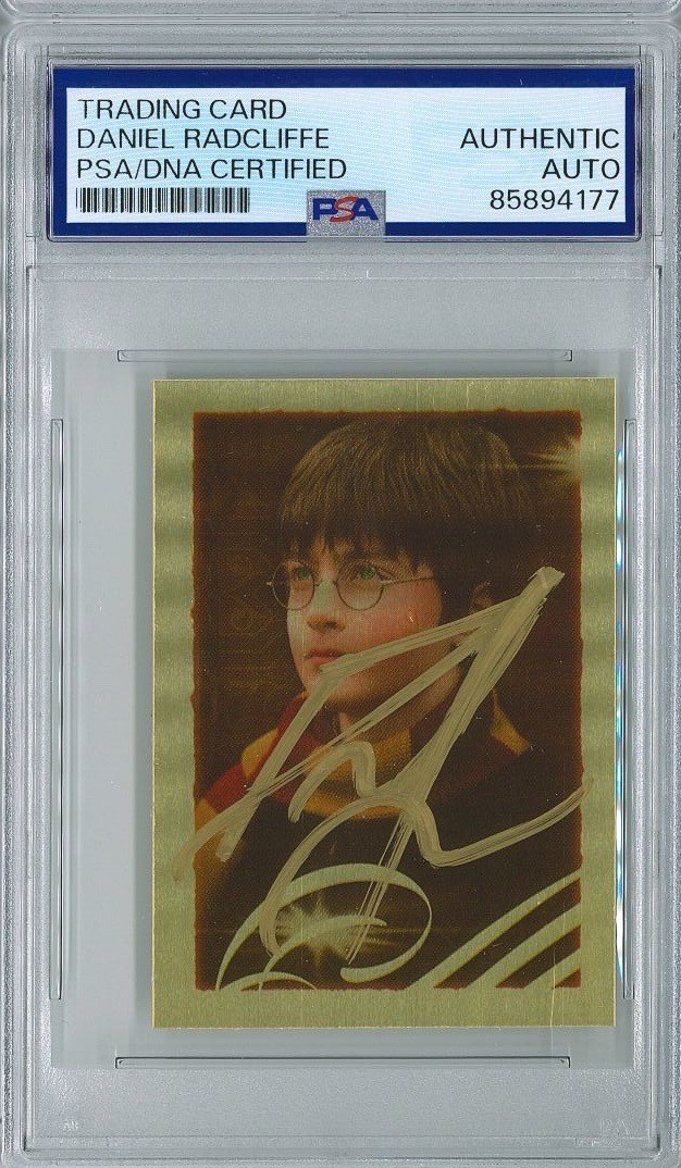 Daniel Radcliffe Signed 2001 Panini Harry Potter Rookie Sticker #193 PSA DNA 177