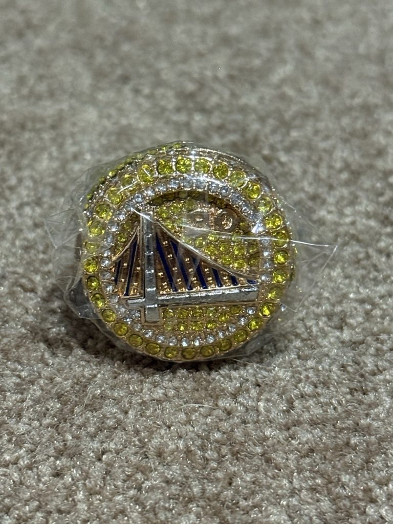 Golden State Warriors 2022 NBA Champions Stephen Curry Replica Ring Fan