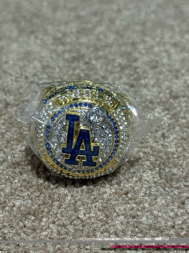 Los Angeles Dodgers 2024 World Series Champions Shohei Ohtani Replica Ring Fan