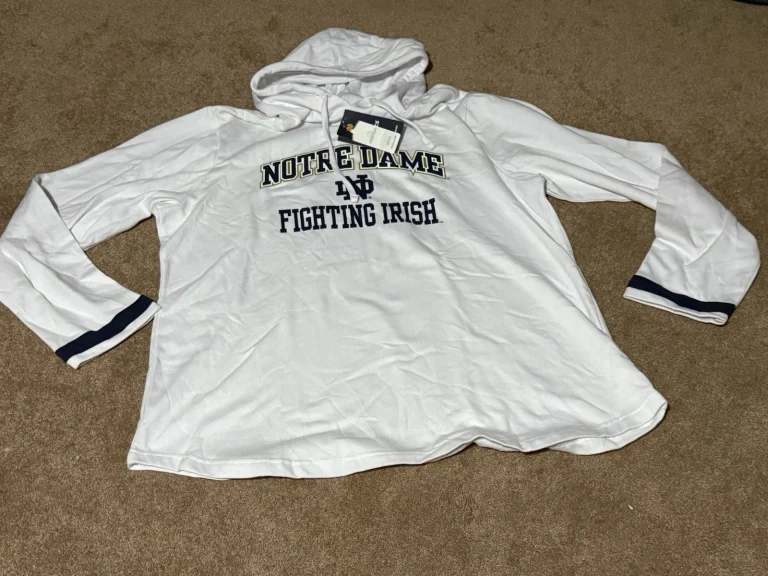 Fanatics Notre Dame Fighting Irish Mens 1XL White Hooded Long Sleeve T-Shirt NWT