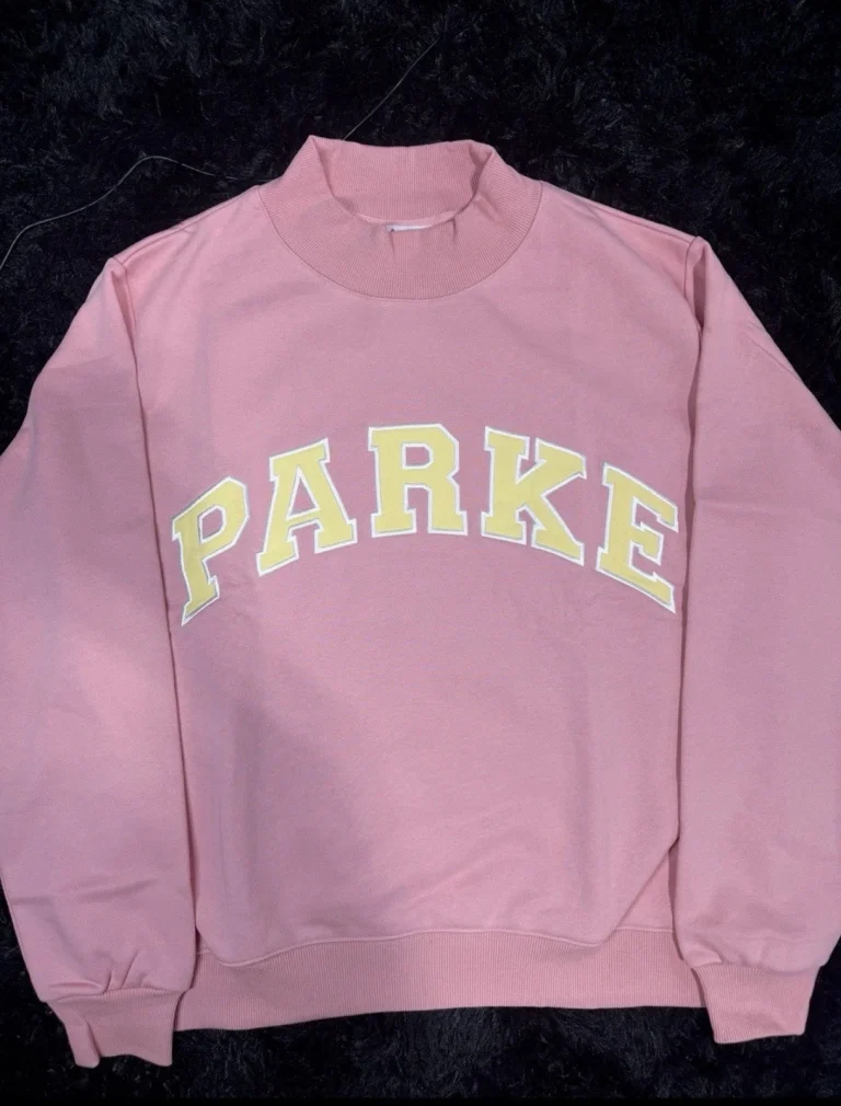 Parke Women’s Varsity Mockneck Sweatshirt Conch + Peel in S/M