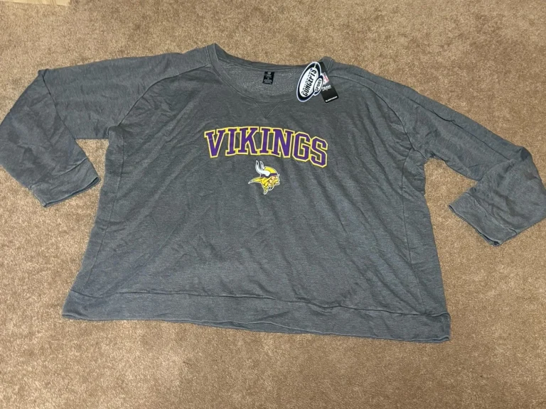 NWT Minnesota Vikings Womens Sleepwear Crewneck Top 4X Gray Concepts Sport