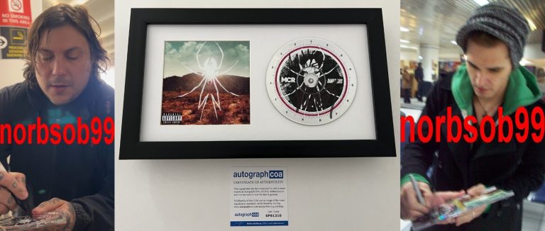 MY CEHMICAL ROMANCE MIKEY & FRANK SIGNED DANGER DAYS FRAMED CD w/EXACT PROOF COA