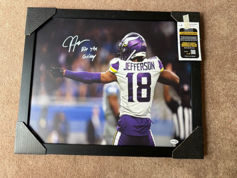 Justin Jefferson Signed Framed Photo Hit The Griddy Inscribed Vikings JSA