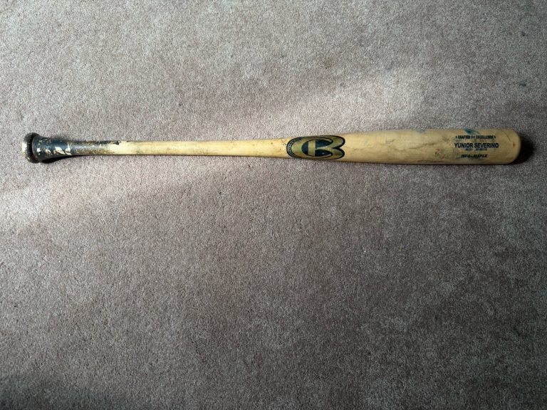 Yunior Severino Used Cooperstown Bat Co WF4 Maple 34/31 2019 Twins Pine Tar