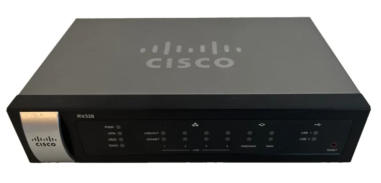 Cisco RV320 Gigabit Dual WAN VPN Router, 4-Port LAN, USB 2.0 RJ-45
