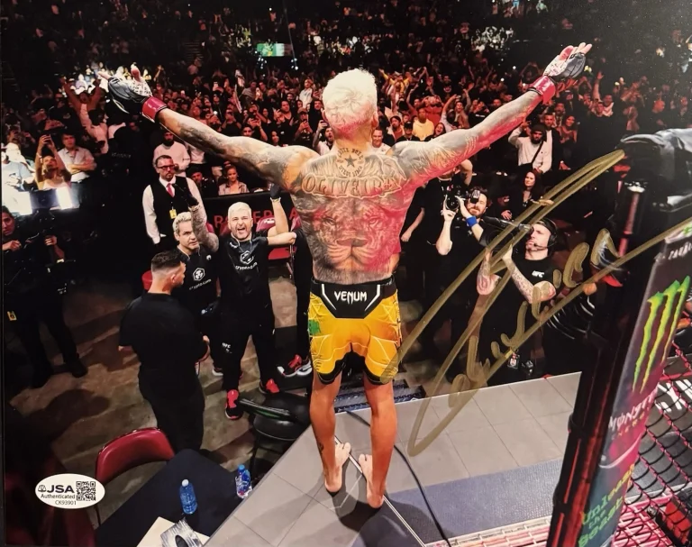 Charles Oliveira Signed Autographed UFC Fighter 8x10 Photo Do Bronx JSA COA
