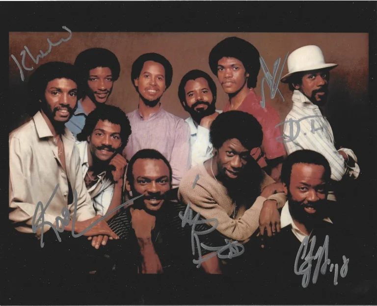 Kool & The Gang REAL hand SIGNED 8x10