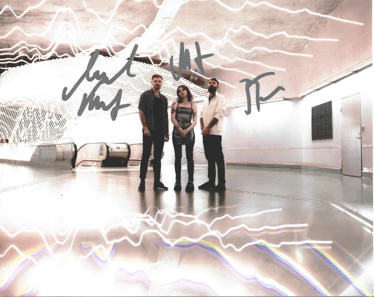 Future Palace band REAL hand SIGNED 8x10